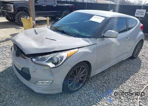 2013 Hyundai Veloster Re:mix z USA, uszkodzony, nr VIN KMHTC6AD5DU156814